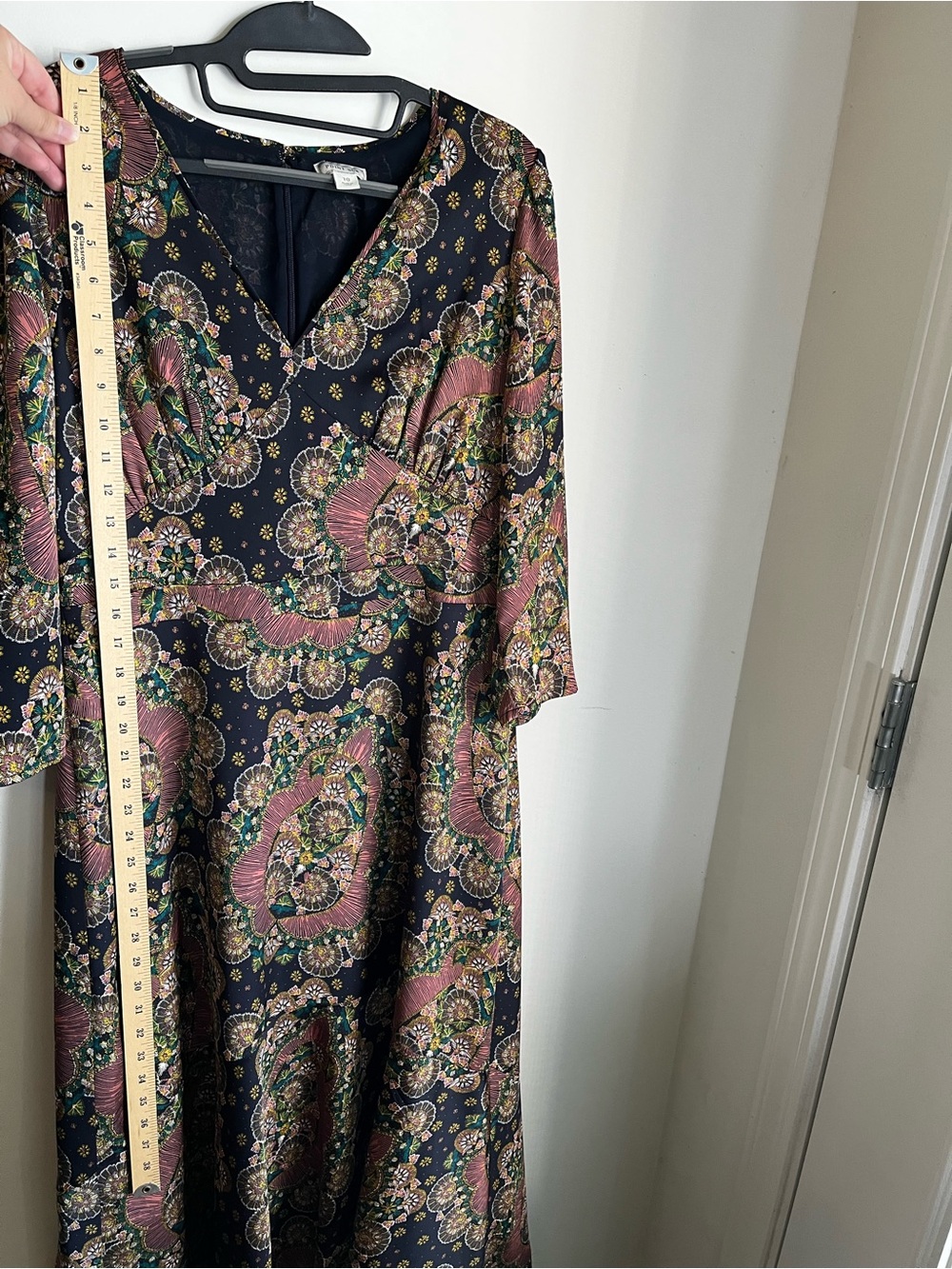 J. Crew Point Sur Long Sleeve Floral Paisley V-Neck Midi Dress Size 10 - Picture 9 of 11